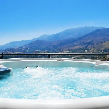 Summer Time 빌라 하니아