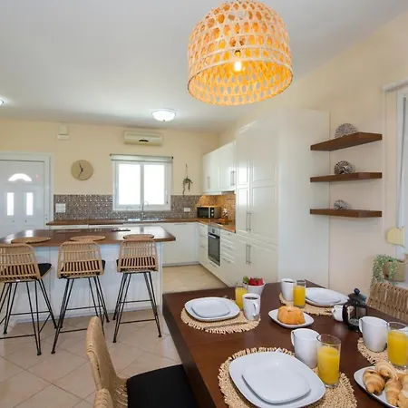 Summer Time Вилла *