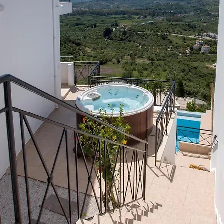 Summer Time Ханья