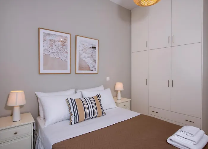 Summer Time Villa Hanya