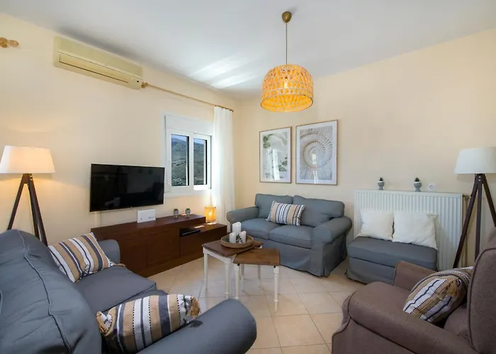 Summer Time Villa Hanya