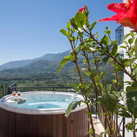 Summer Time Villa